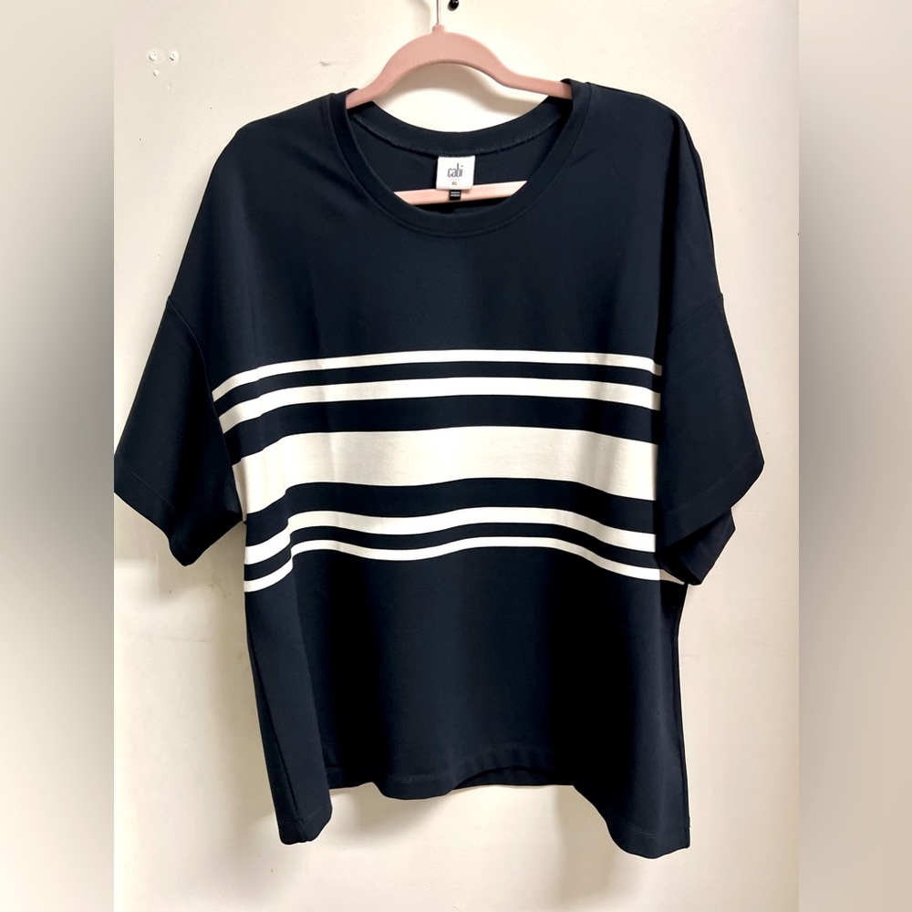 Cabi NWOT navy and white shirt